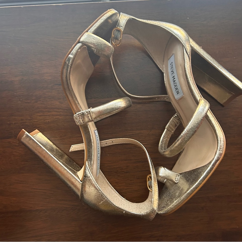 Steve Madden Metallic Gold Heels